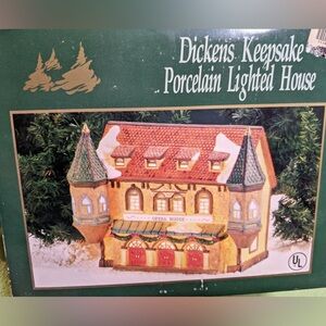 Vintage Dickens Keepsake Christmas Village House